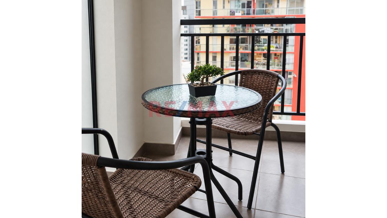 Alquiler De Departamento Amoblado En Av. San Felipe, Jesus Maria — foto 8