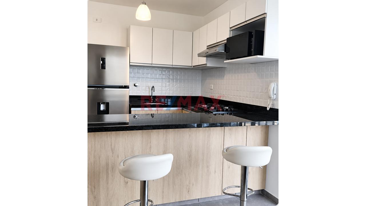 Alquiler De Departamento Amoblado En Av. San Felipe, Jesus Maria — foto 6