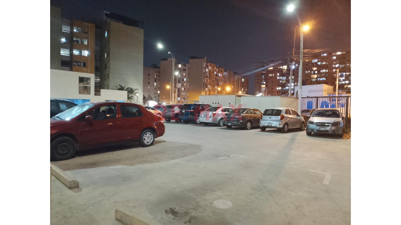 Alquiler Departamnto Moderno En Villa Bonita Con Estacionamiento Incluido - 18