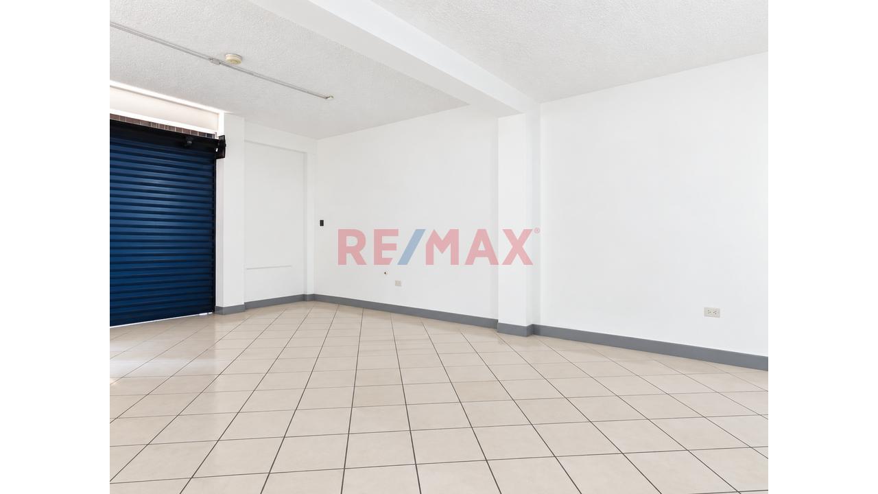 📣Alquiler De Local Comercial En Primer Piso  Villa El Salvador - Av Separadora Industrial — foto 4