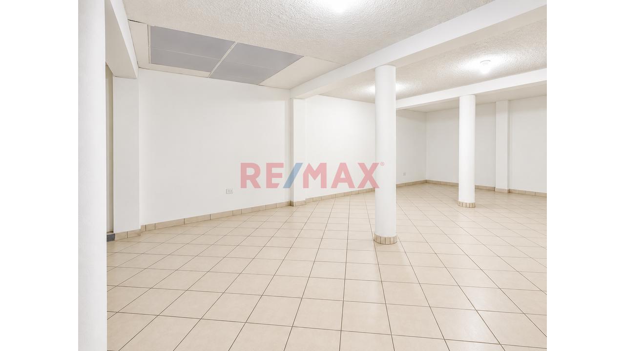 📣Alquiler De Local Comercial En Primer Piso  Villa El Salvador - Av Separadora Industrial — foto 7