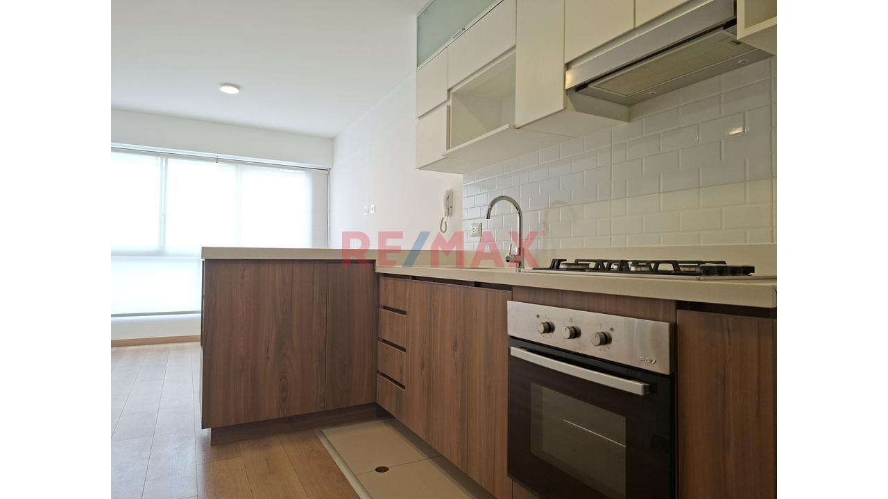 Departamento De 1 Dormitorio Con Balcón En Lince – Límite San Isidro - 3
