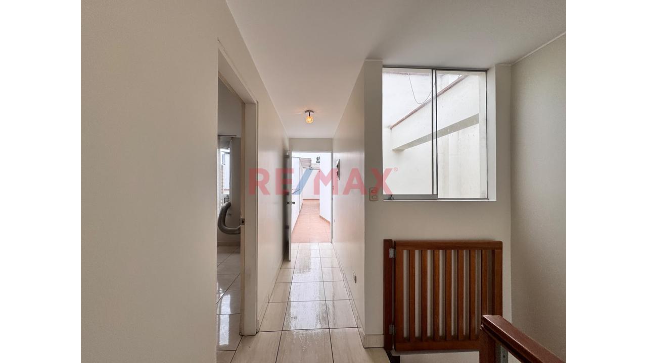 Hermoso Duplex En Venta  Frente A Parque -  Las Gardenias Surco — foto 15