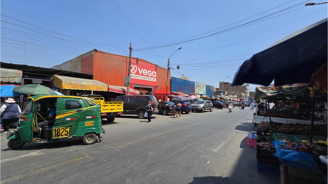 Casa De 5 Pisos En Venta En Urb. San Diego - Smp - 13