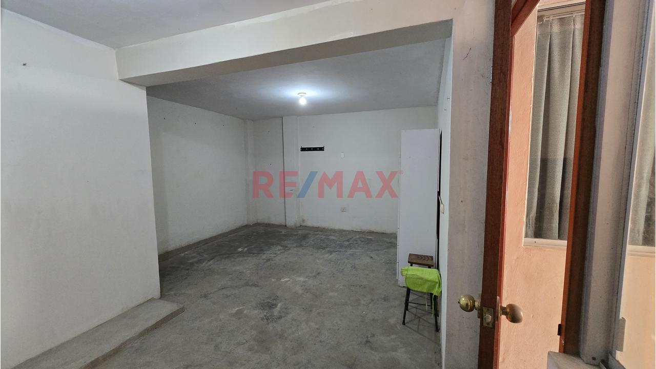 Casa De 5 Pisos En Venta En Urb. San Diego - Smp - 6