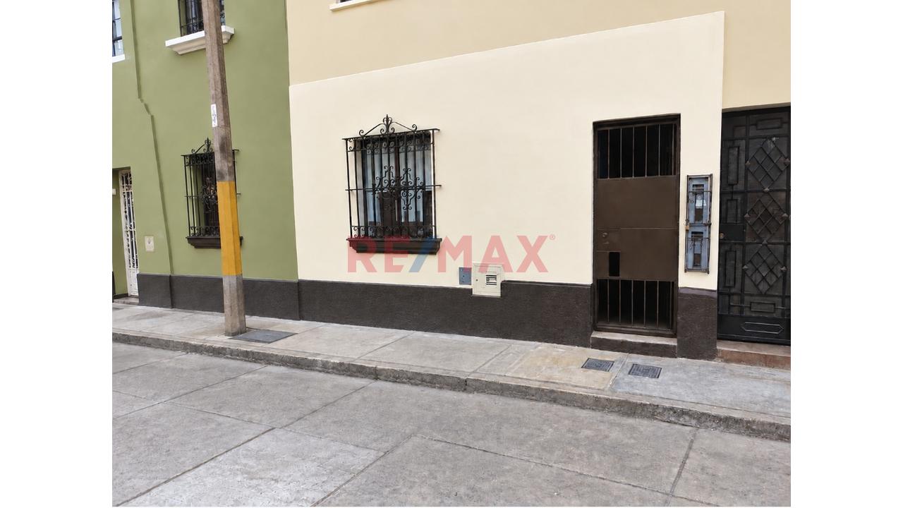 Vendo Departamento 1Er Piso En Breña