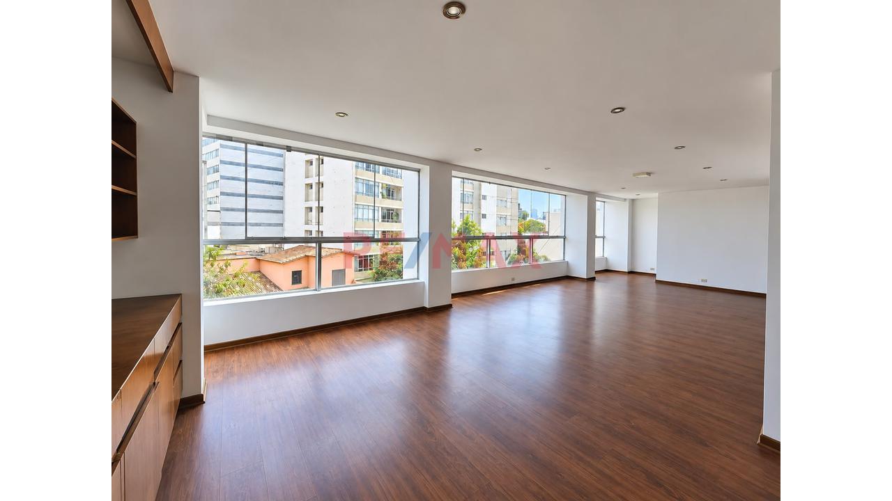 Vive En San Isidro Con Una Terraza De 185 M2 De Uso Exclusivo — foto 2