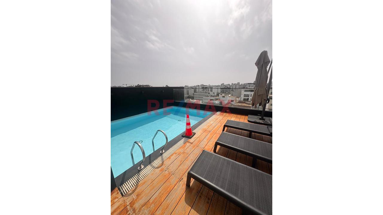 Estreno En Miraflores / Primer Piso Con Terraza/ No Paga Alcabala — foto 13