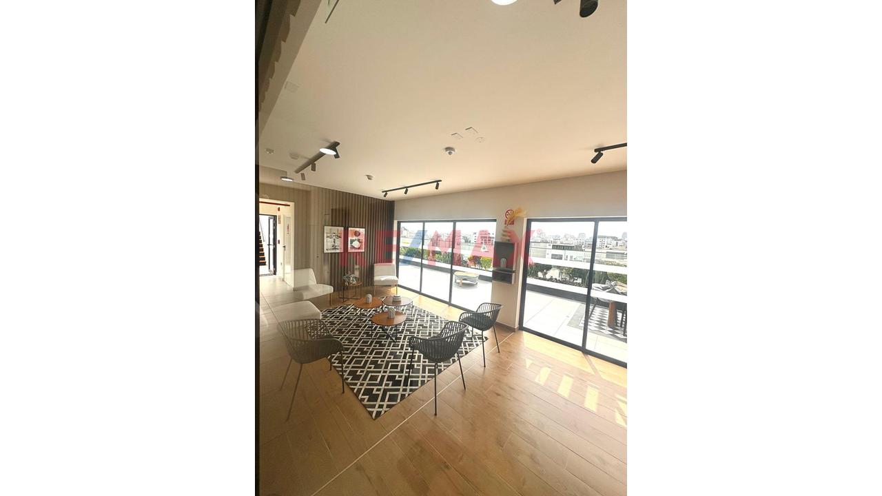 Estreno En Miraflores / Primer Piso Con Terraza/ No Paga Alcabala — foto 14
