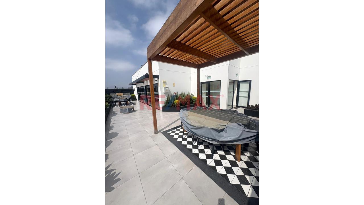 Estreno En Miraflores / Primer Piso Con Terraza/ No Paga Alcabala — foto 7