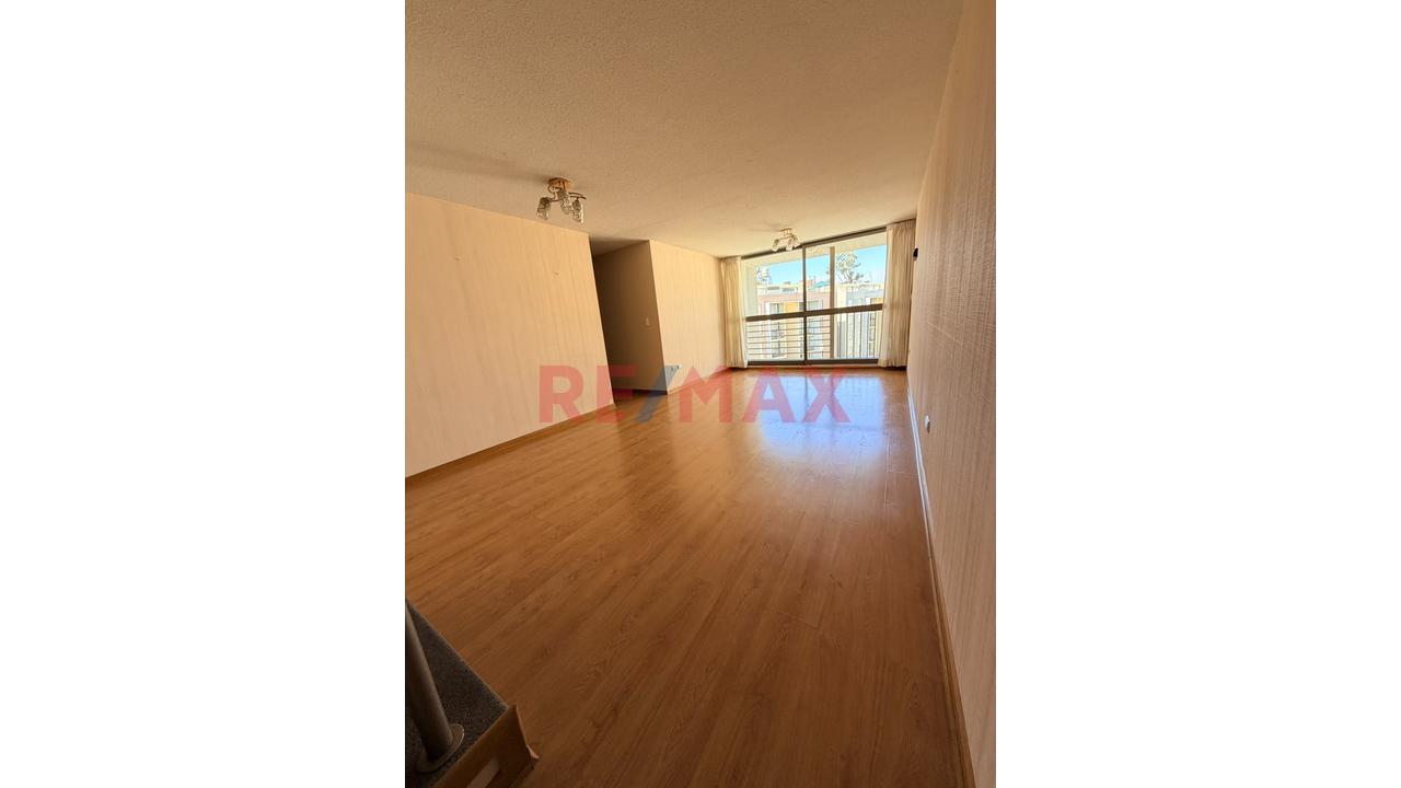 Dúplex En Venta En Valle Blanco