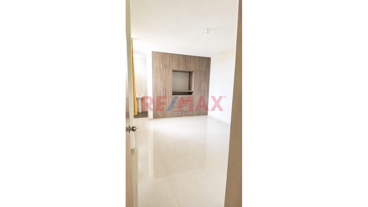 Se Vende Departamento Grande Y Lindo En Urb Miraflores Country Club — foto 7