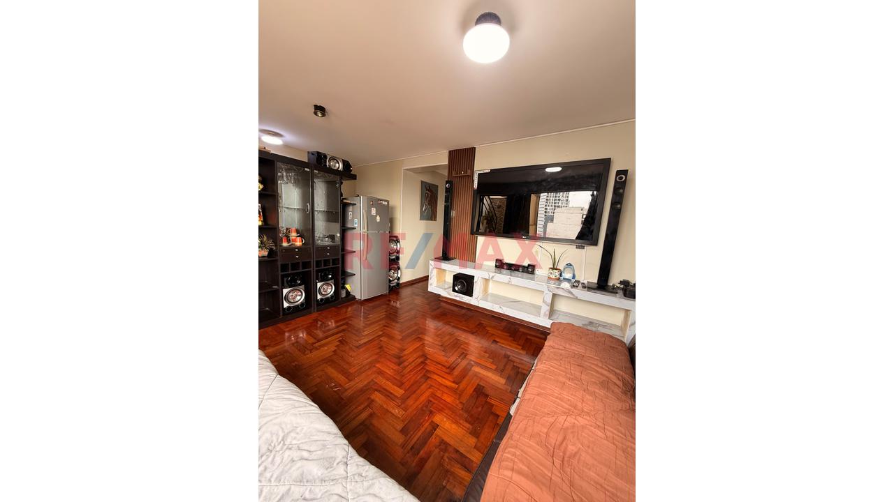 Dúplex + Azotea En Venta – Santa Beatriz, Límite Con Lince - 4
