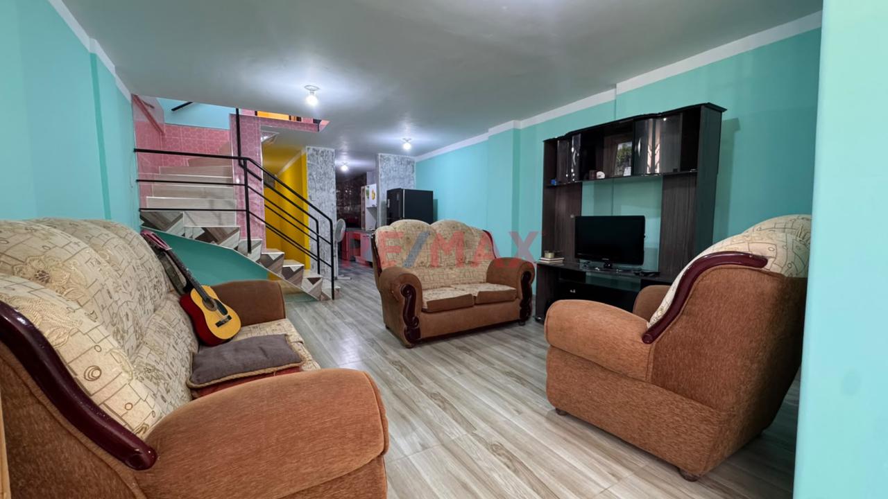 Casa En Venta Con Estacionamiento | Derrama Magisterial - 2