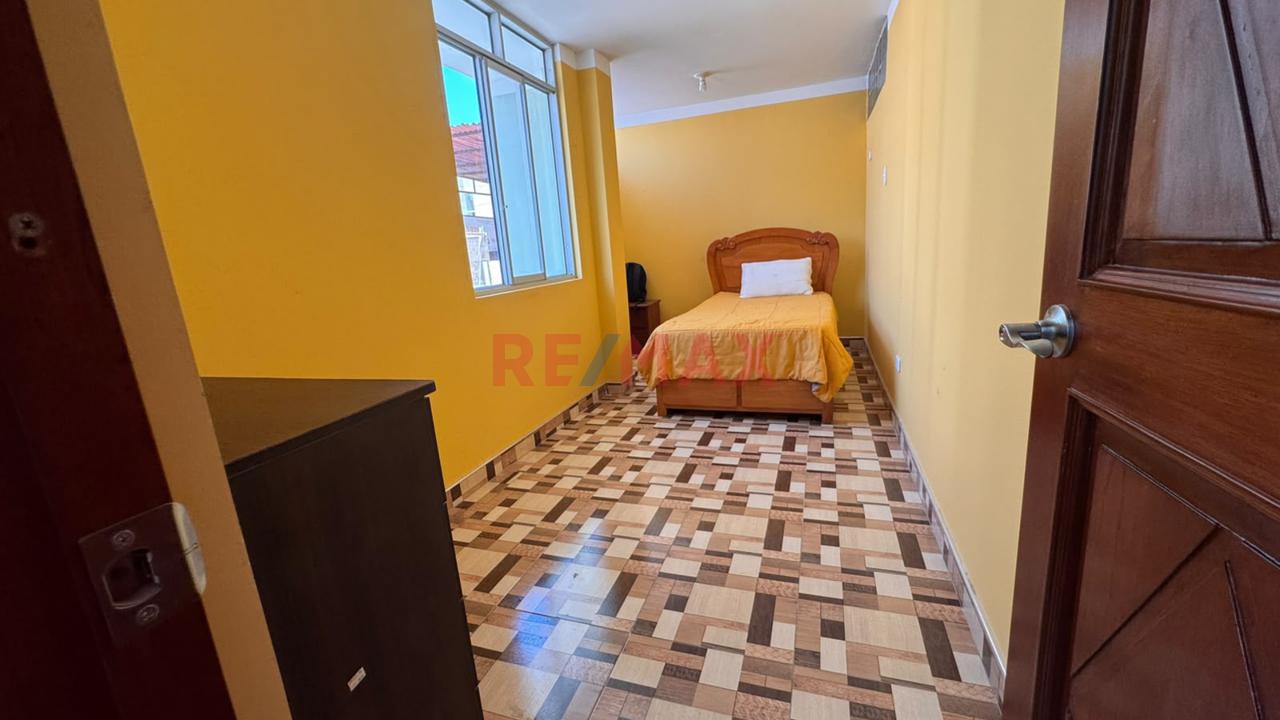 Casa En Venta Con Estacionamiento | Derrama Magisterial - 12