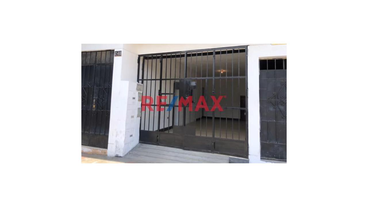 Alquilo Amplio Local Comercial Comas 54M2