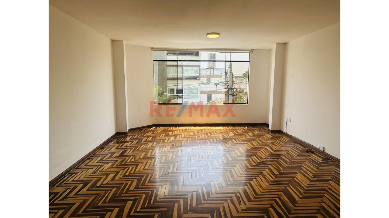 Alquiler Departamento En San Borja - Piso 3