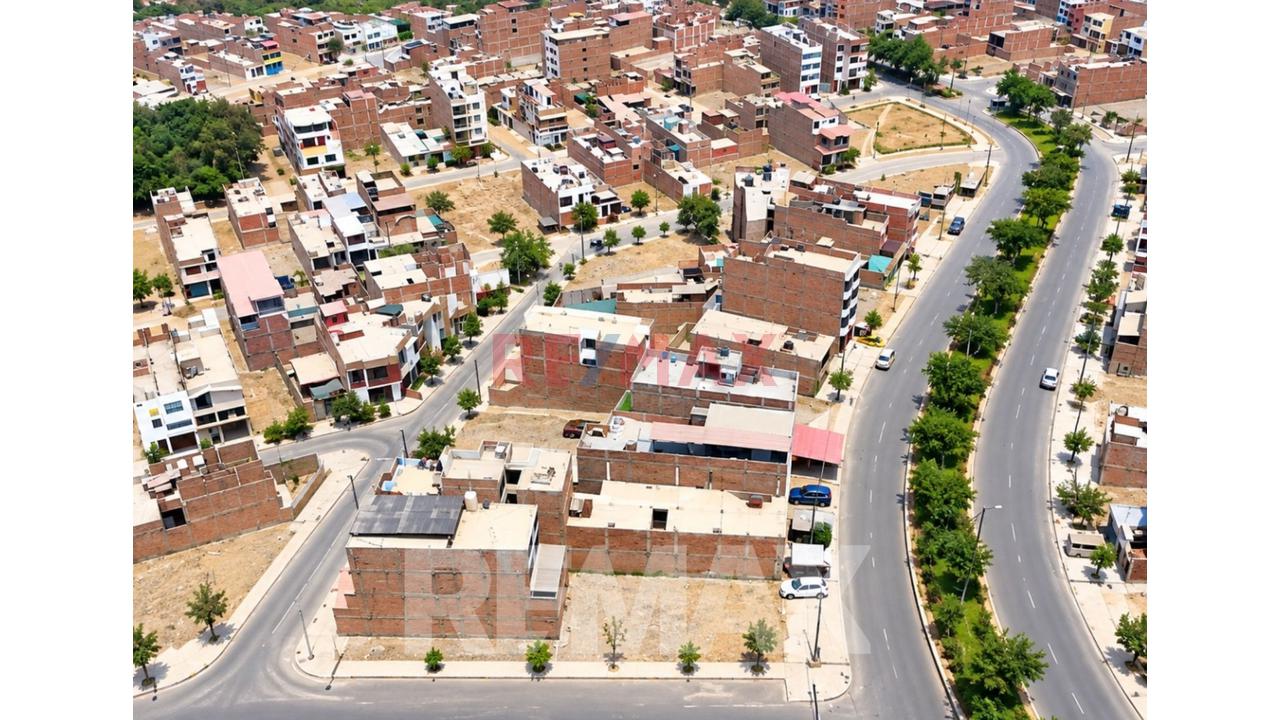 Terreno Urbano En Venta. Caraponguillo. Lurigancho - 6