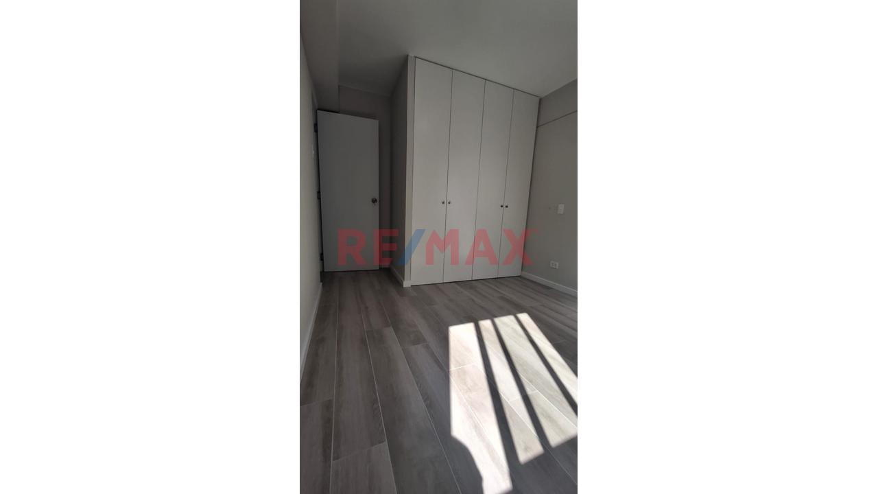 Se Vende Departamento En Estreno + 3 Dormitorios + 2 Estacionamientos A Una Cuadra Del Campo De Marte - 19