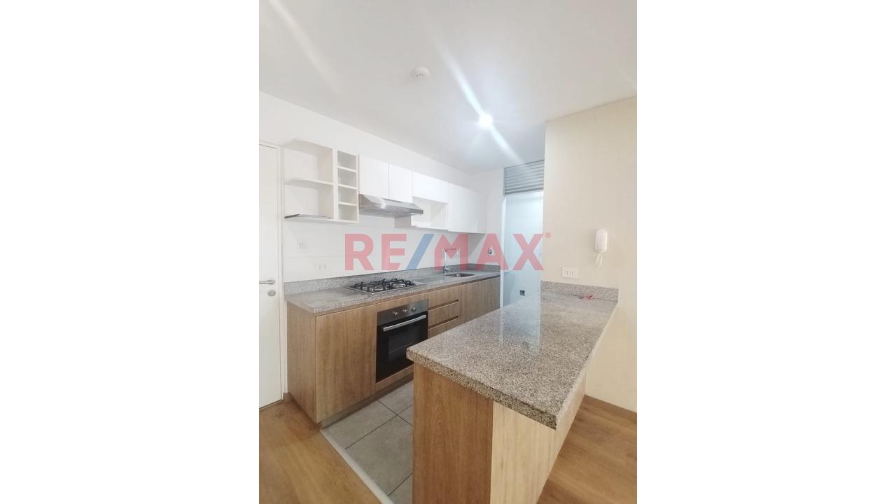 🔥 ¡Vive En El Corazón De Jesús María! | 2 Dorm. + Balcón + Piscina + Gimnasio - 4