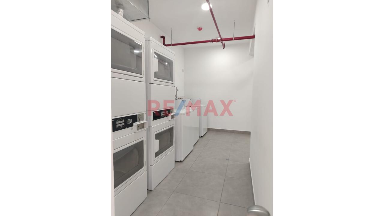 🔥 ¡Vive En El Corazón De Jesús María! | 2 Dorm. + Balcón + Piscina + Gimnasio - 11
