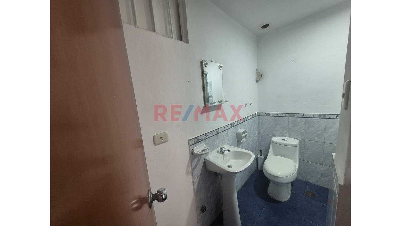 Vendo Departamento De 68 M² En Surco: Conectividad | Frente A Wong Y A Pasos Del Metro — foto 11