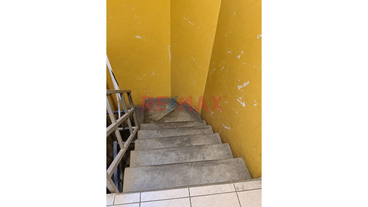 🏡 ¡Venta De Casa De 3 Pisos Mas Azotea!✨ - 3