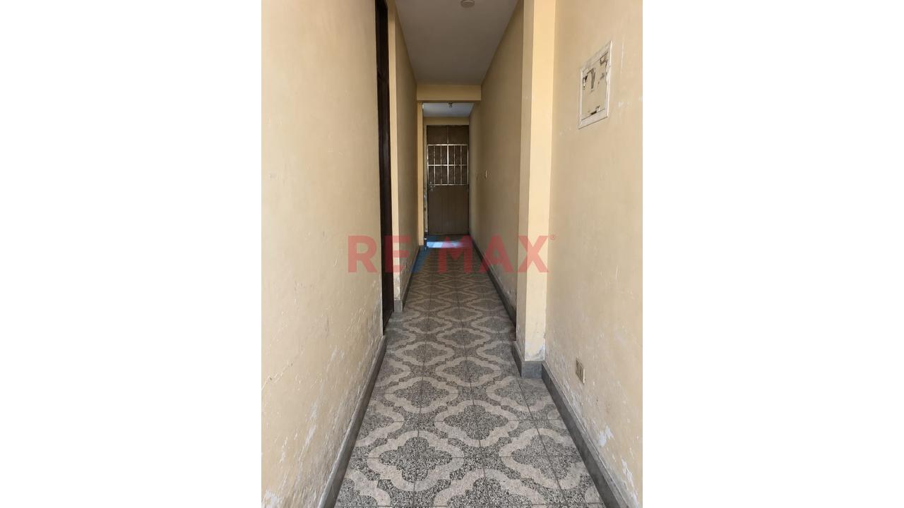 🏡 ¡Venta De Casa De 3 Pisos Mas Azotea!✨ - 4