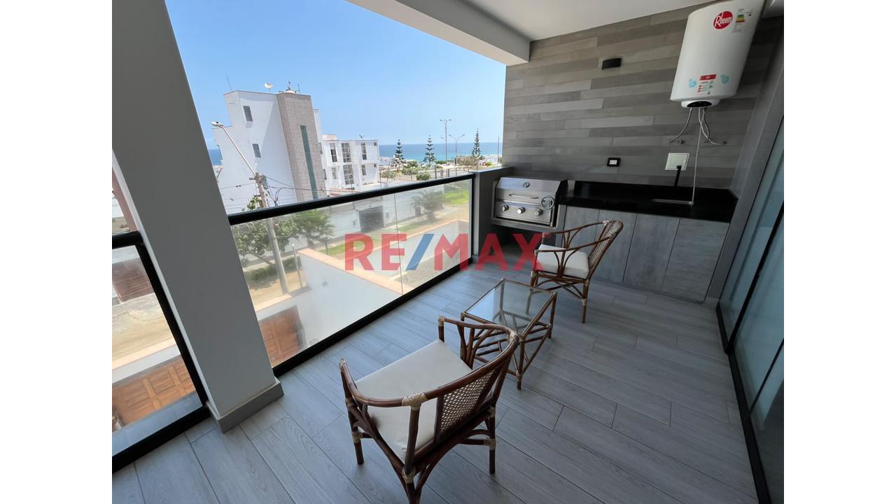 Exclusivo Alquiler En Punta Hermosa: 3 Dormitorios, Terraza Con Jacuzzi Y Bbq Frente Al Mar - 1