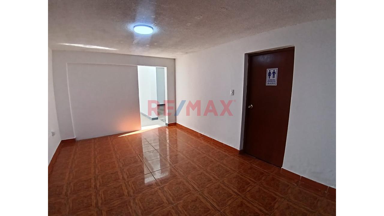 Local Comercial De 150 M² En Av. Aviación | Frente A La Videna | Límite La Victoria Y San Luis — foto 7