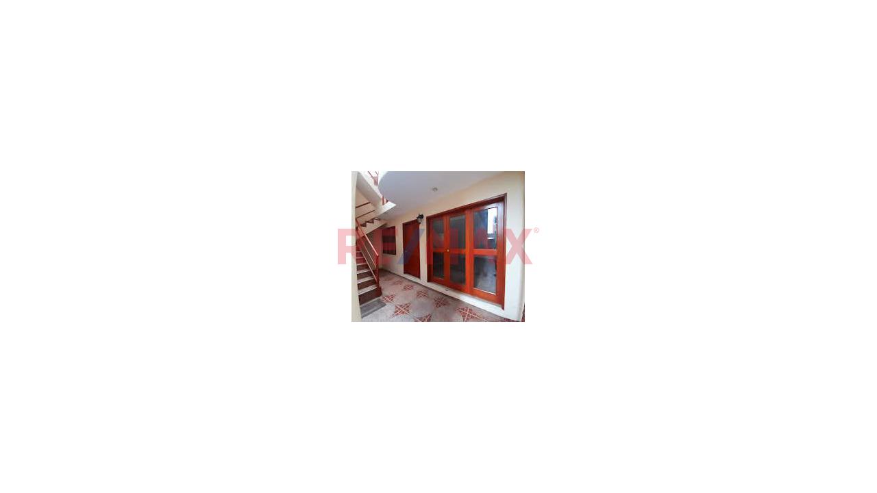 Se Vende Casa  De 90 M2 En Campoy  San Juan De Lurigancho