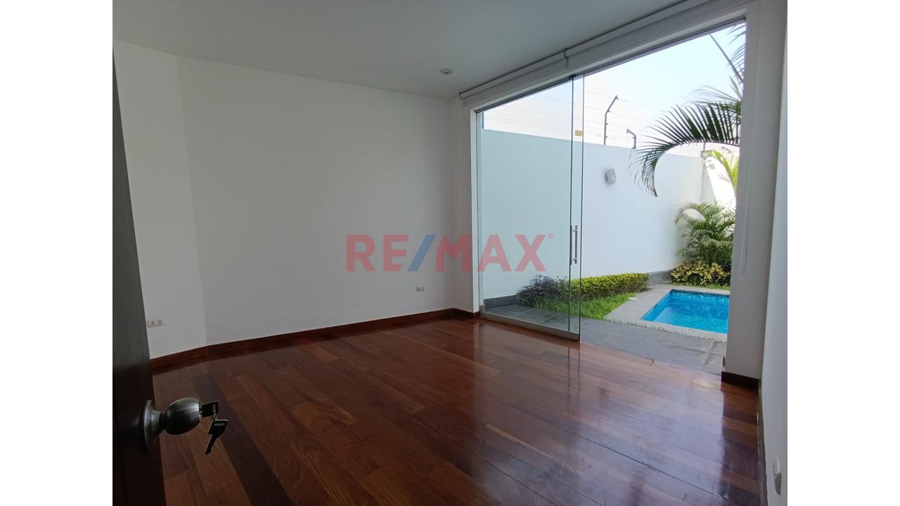 Alquilo Casa Con Piscina En Condominio Urb Sol De La Molina- 1Ra Etapa — foto 13