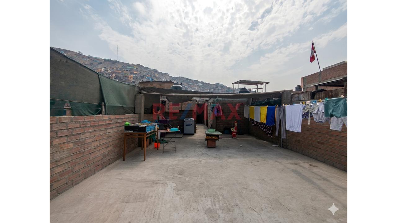 Venta Casa De 2 Pisos - 120Mts2- Espalda Comisaria Bayovar - 15