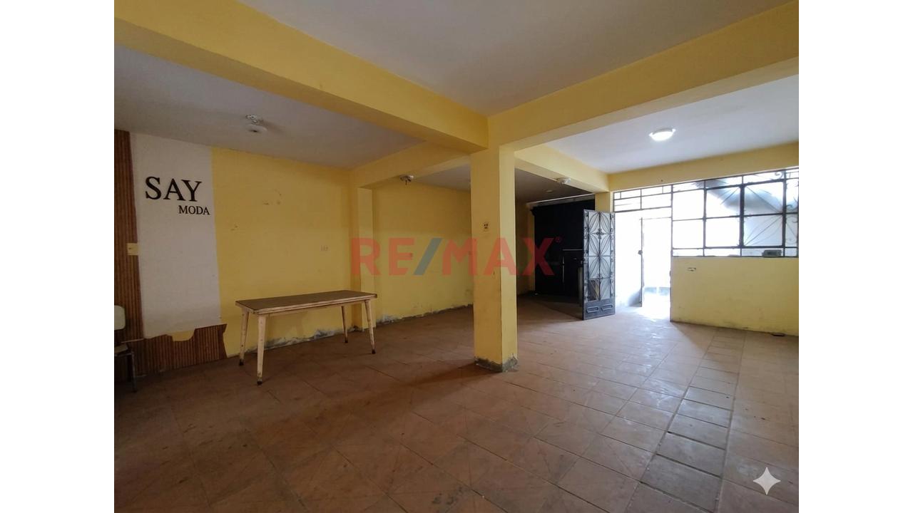 Venta Casa De 2 Pisos - 120Mts2- Espalda Comisaria Bayovar - 3