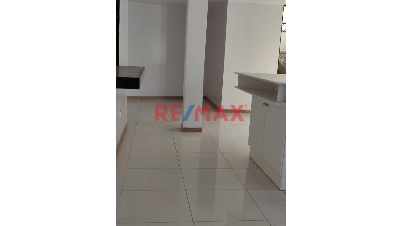 Se Alquila Casa De 182 M² Con Cochera En Urb. Los Libertadores Smp — foto 12