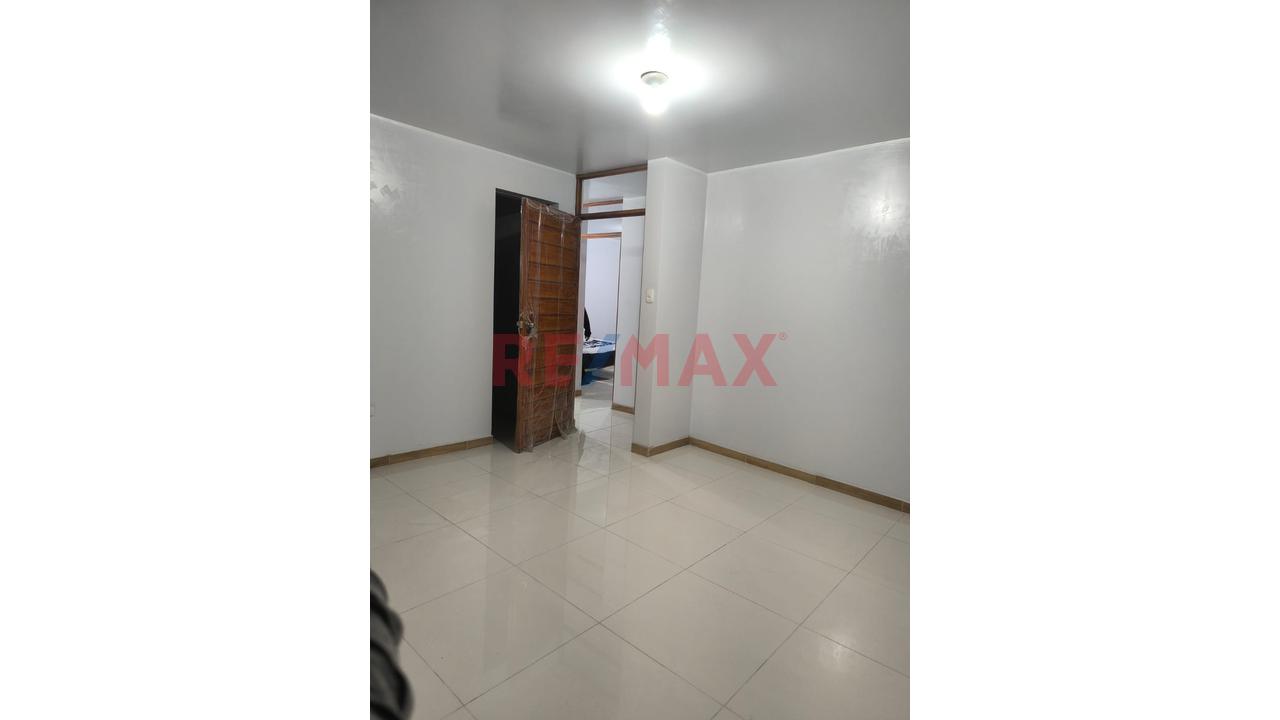 Se Alquila Casa De 182 M² Con Cochera En Urb. Los Libertadores Smp — foto 3