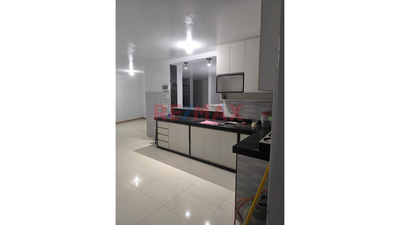 Se Alquila Casa De 182 M² Con Cochera En Urb. Los Libertadores Smp — foto 11