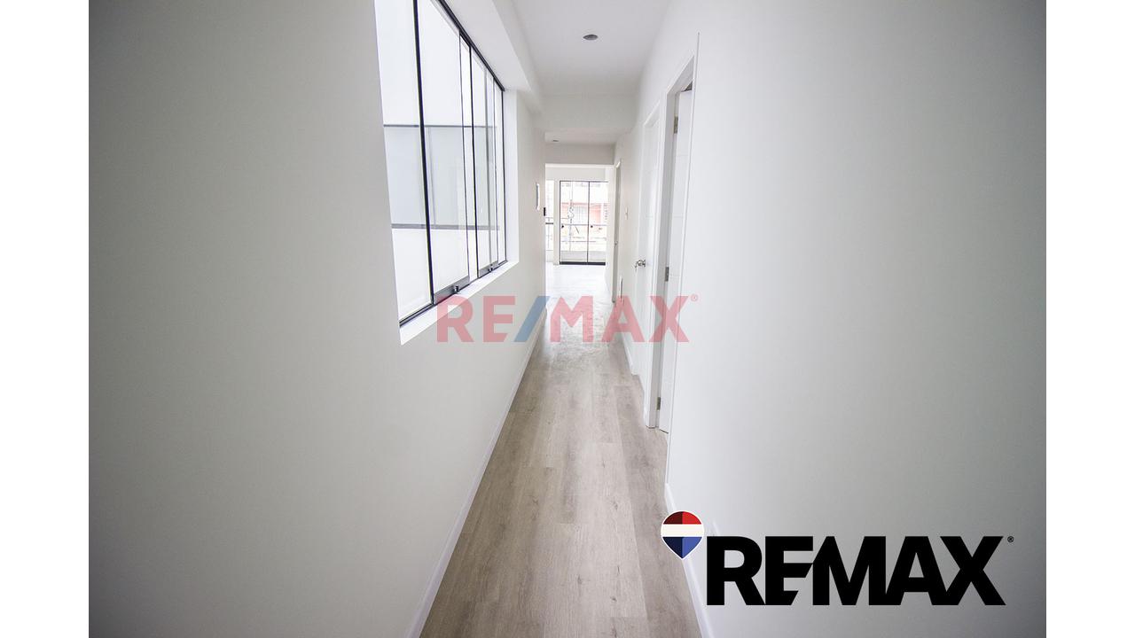 Se Vende Departamento Sexto Piso Estreno Frente A Parque San Juan De Miraflores - 18