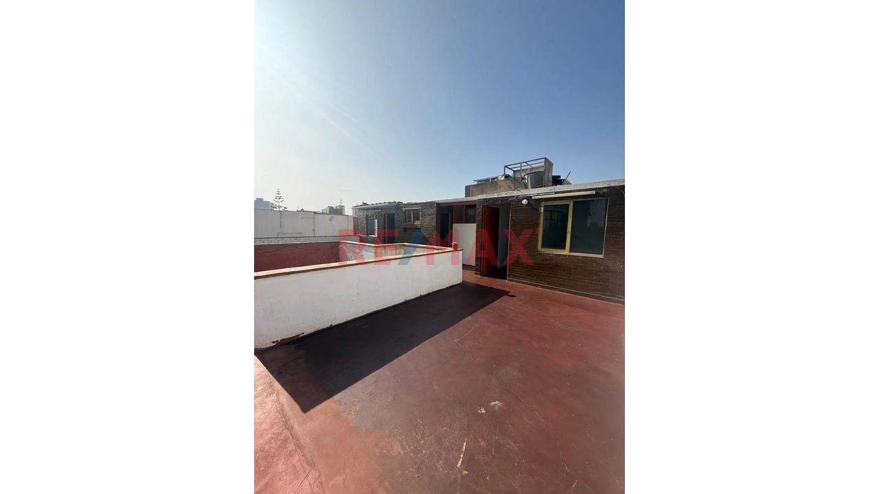 Vendo Departamento Tipo Chalet De 209 M² En Magdalena Del Mar — foto 8