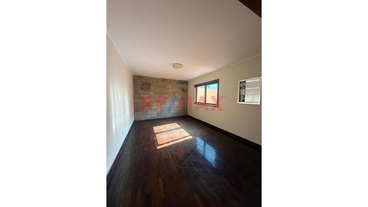 Vendo Departamento Tipo Chalet De 209 M² En Magdalena Del Mar — foto 2