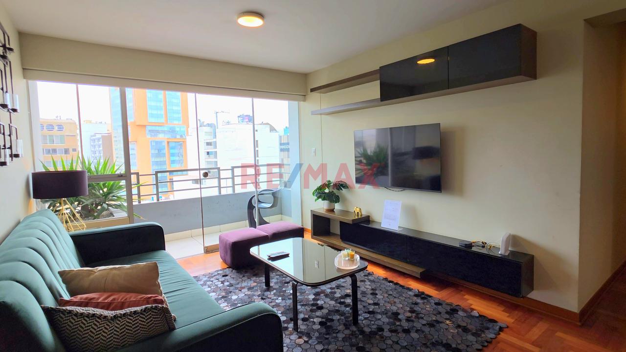 Venta Departamento En Miraflores – Alcanfores - 4