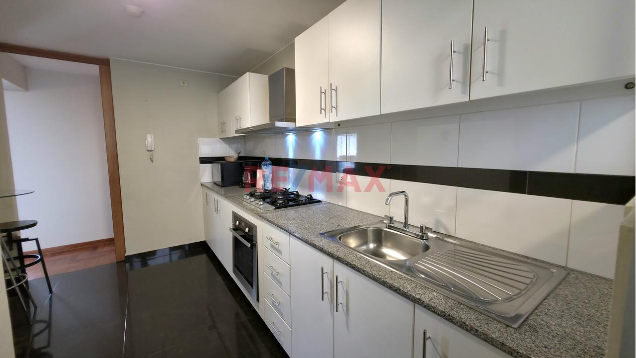 Venta Departamento En Miraflores – Alcanfores - 8