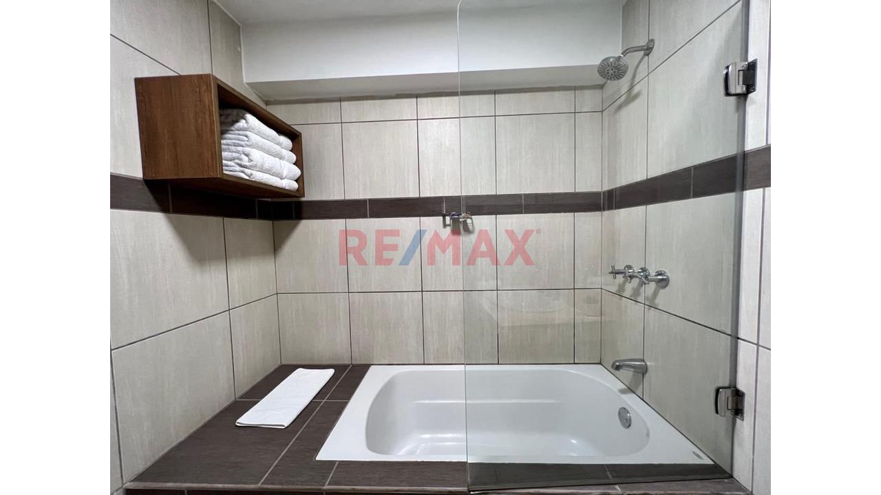 Venta Departamento En Miraflores – Alcanfores - 11