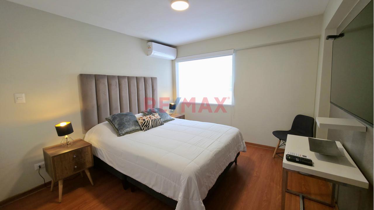 Venta Departamento En Miraflores – Alcanfores - 10