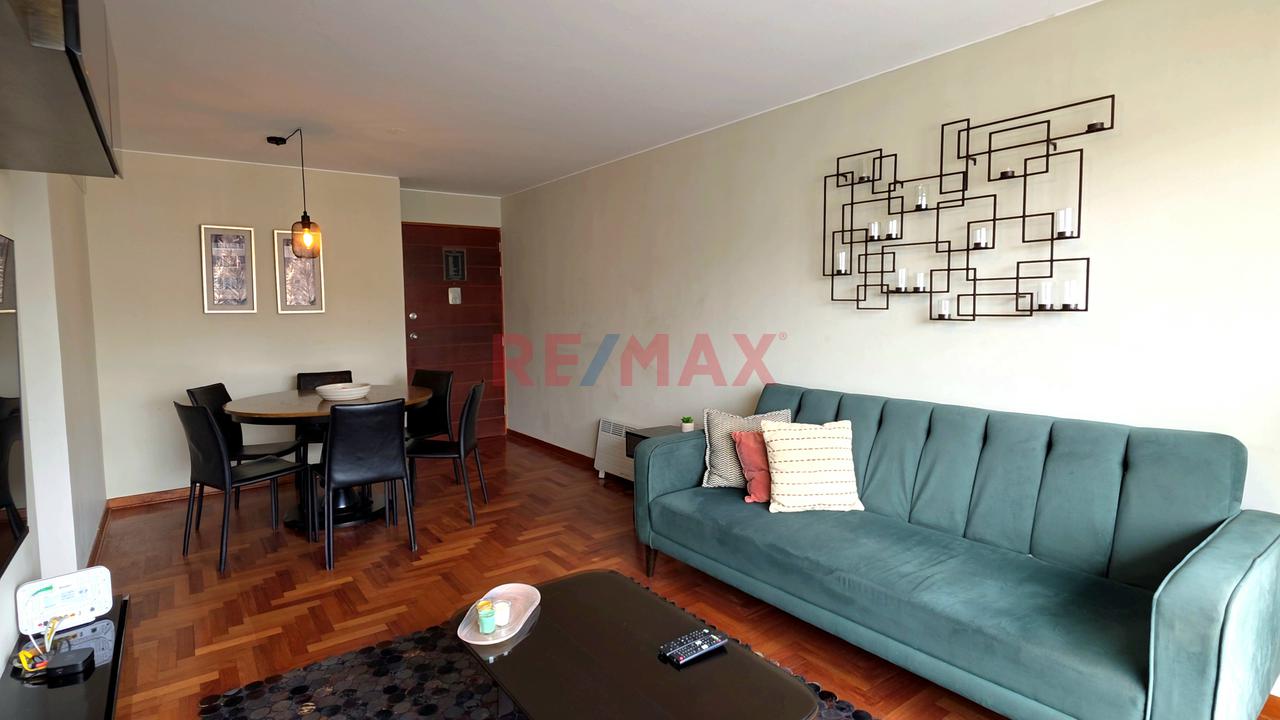 Venta Departamento En Miraflores – Alcanfores - 2