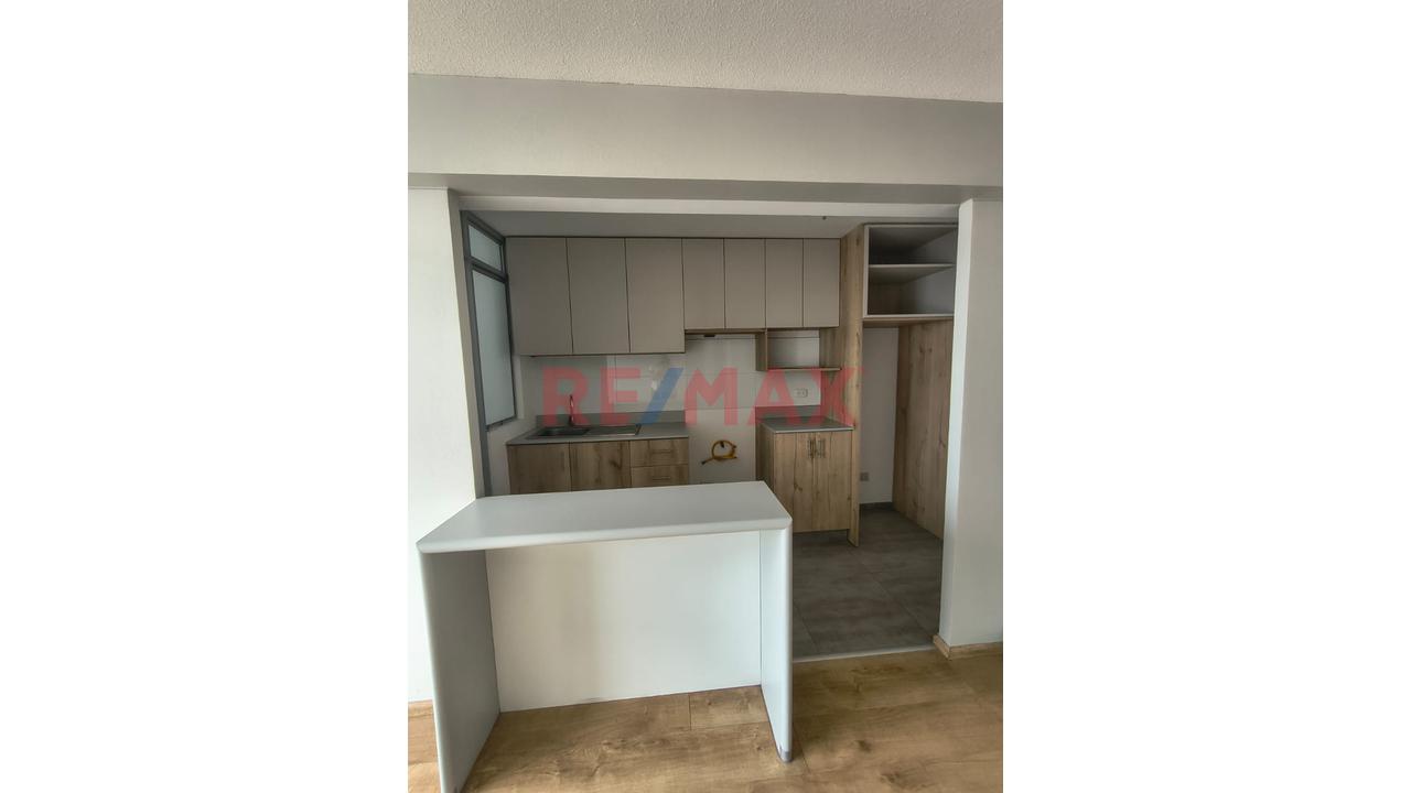 Moderno Departamento En Venta - 4