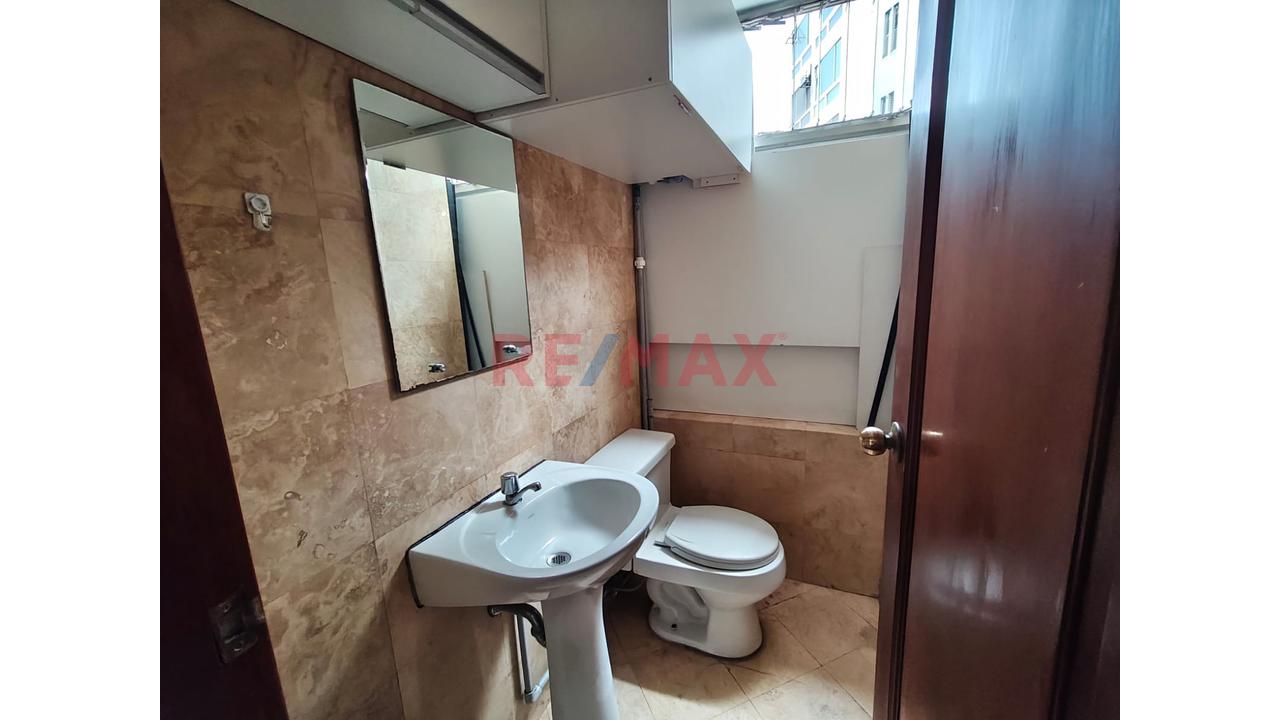 Oficina En Venta En Miraflores | 36 M² A Pasos Del Parque Kennedy — foto 6