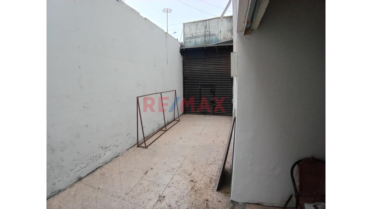 🏡 La Perla | Casa De 3 Pisos Con 6 Habitaciones, Cochera Para 2 Autos Y Potencial Para 5 Pisos — foto 6
