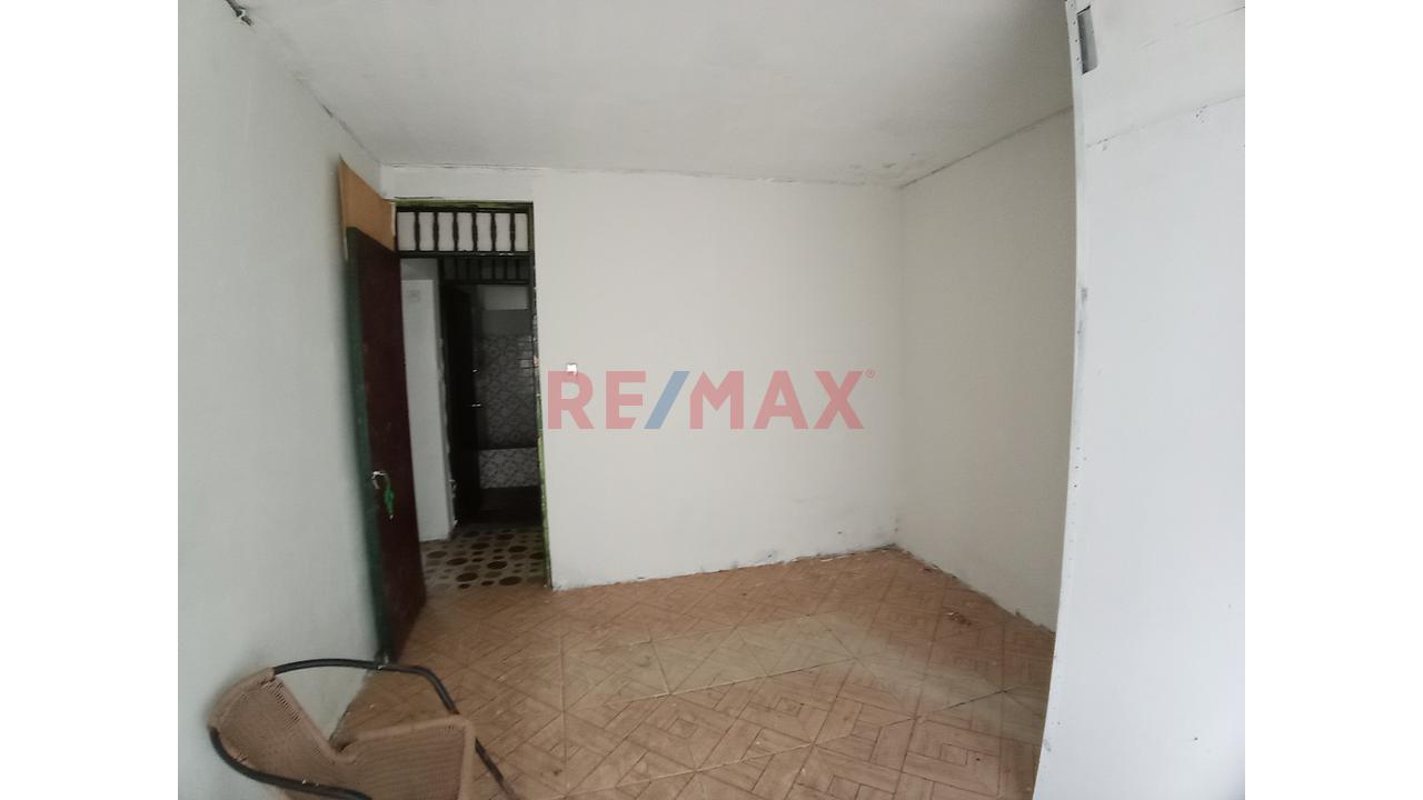 🏡 La Perla | Casa De 3 Pisos Con 6 Habitaciones, Cochera Para 2 Autos Y Potencial Para 5 Pisos — foto 5