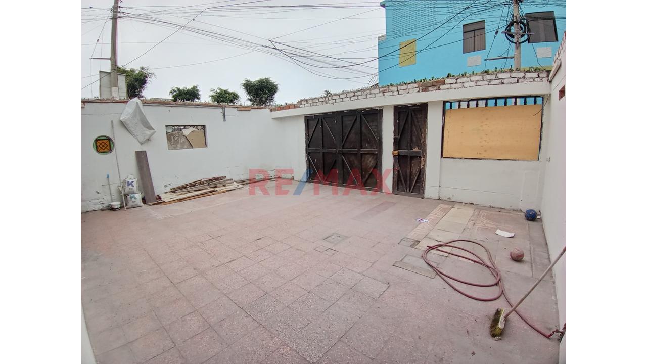 🏡 La Perla | Casa De 3 Pisos Con 6 Habitaciones, Cochera Para 2 Autos Y Potencial Para 5 Pisos — foto 2